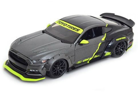 Maisto 1:18 - 2015 Ford Mustang GT